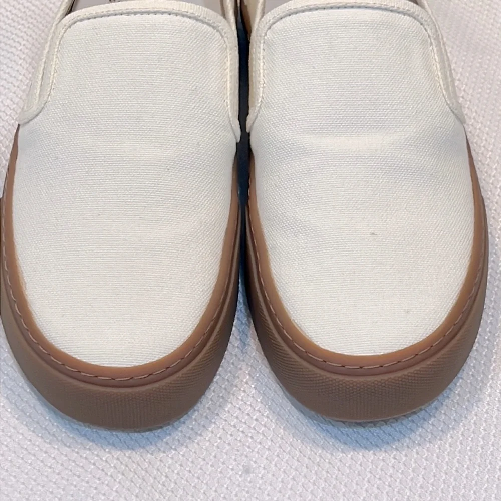 Saint Laurent Venice Slip On Size 9 (39) - Picture 5 of 10